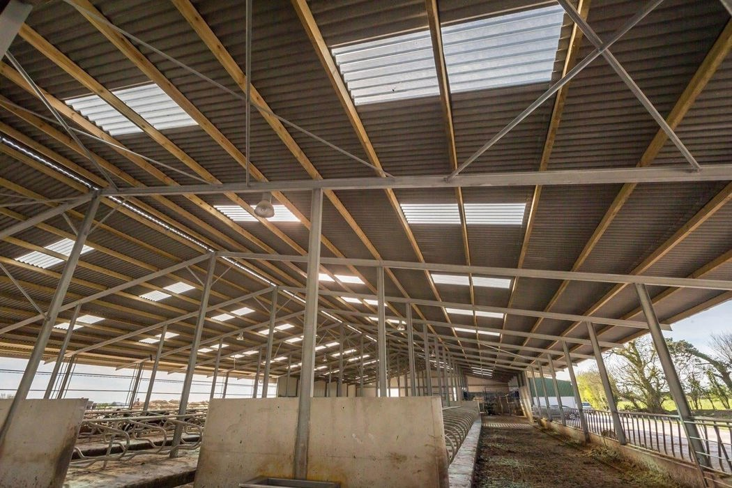 Why would you choose Euronit fibre-cement sheets for your farm roofs?